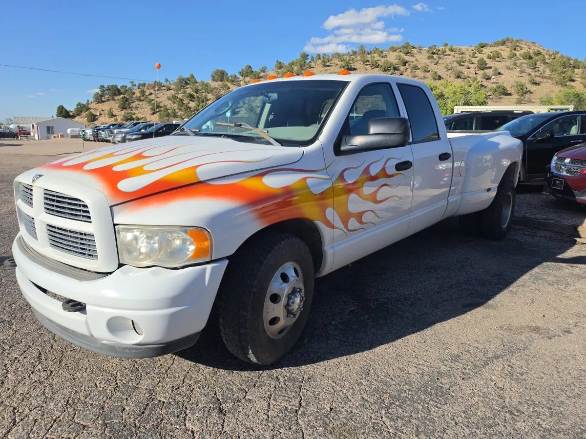 2003 Dodge Ram 3500 Laramie 4dr Quad Cab RWD LB DRW