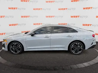 2023 Kia K5 photo 2