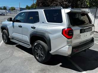 2025 Toyota 4Runner SR5 photo 5
