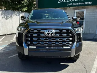 2024 Toyota Tundra Platinum photo 2
