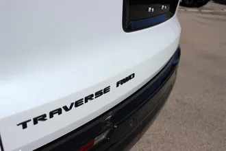 2026 CHEVROLET TRAVERSE photo 5
