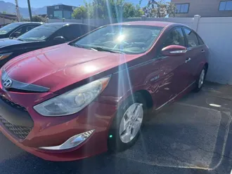 2012 Hyundai Sonata photo 2