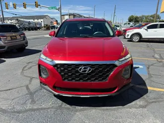2019 Hyundai Santa Fe photo 2