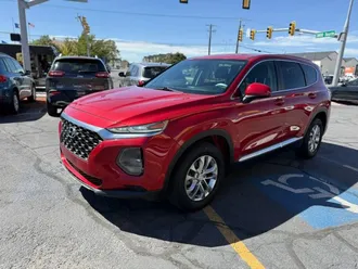 2019 Hyundai Santa Fe photo 3