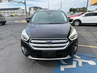2017 Ford Escape photo 2