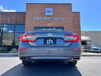 2019 Honda Accord photo 5