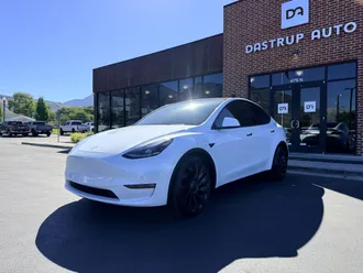 2022 Tesla Model Y photo 3