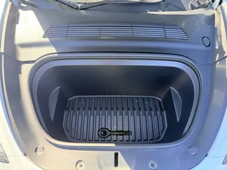 2022 Tesla Model Y photo 4