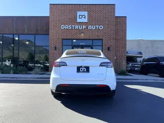 2022 Tesla Model Y photo 7