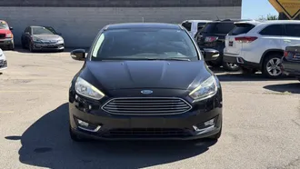 2017 Ford Focus photo 2