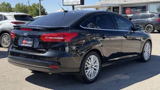 2017 Ford Focus photo 5