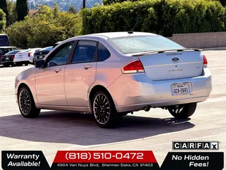 2009 Ford Focus SES photo 5