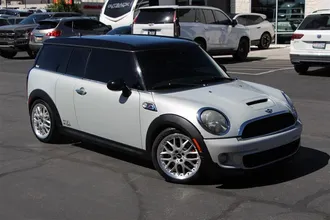 2012 MINI CLUBMAN photo 2