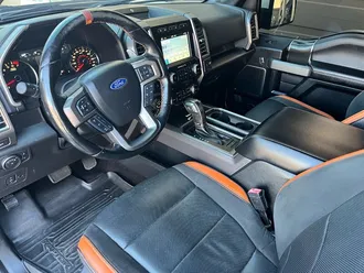 2018 Ford F-150 Raptor photo 2