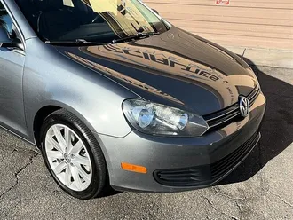 2014 Volkswagen Jetta SportWagen TDI photo 5
