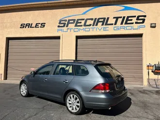 2014 Volkswagen Jetta SportWagen TDI photo 2