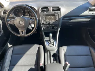 2014 Volkswagen Jetta SportWagen TDI photo 5