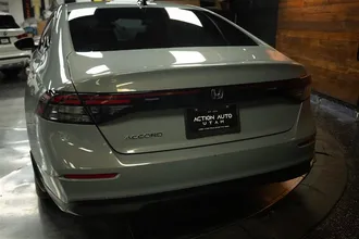 2025 HONDA ACCORD photo 6