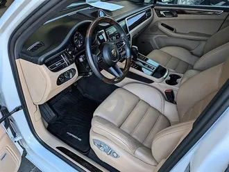 2024 Porsche Macan GTS photo 2
