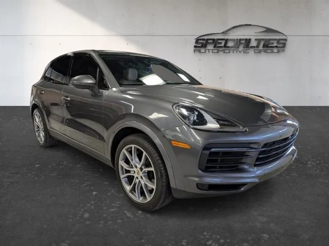2023 Porsche Cayenne Platinum Edition