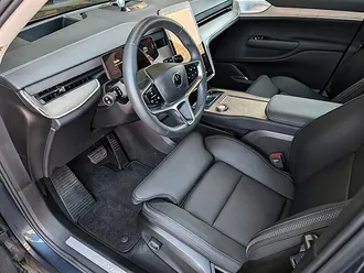 2025 Volvo EX90 Twin Motor Performance Ultra photo 2