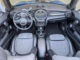 2016 MINI Cooper S Convertible photo 3