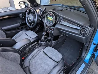 2016 MINI Cooper S Convertible photo 4