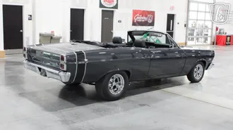 1967 Ford Fairlane photo 4