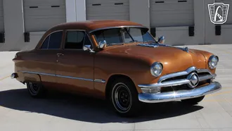 1950 Ford 2 Door Sedan photo 5