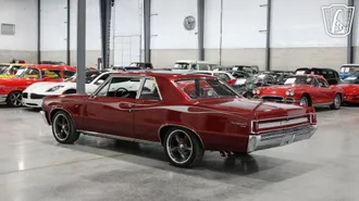 1964 Pontiac Tempest photo 3