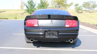2006 Ford Mustang GT photo 6