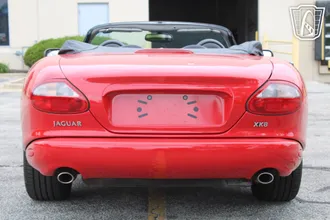 2000 Jaguar XK8 photo 3
