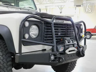 1986 Land Rover Defender photo 6