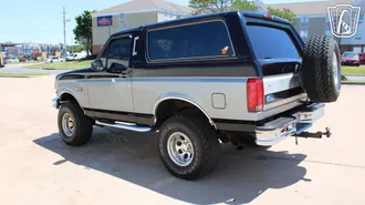 1993 Ford Bronco photo 4