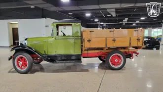 1931 International Harvester truck photo 2