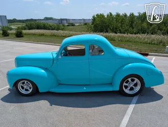 1940 Ford Coupe photo 4