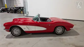 1961 Chevrolet Corvette photo 5