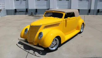 1937 Ford Cabriolet photo 3