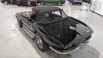 1963 Chevrolet Corvette photo 7