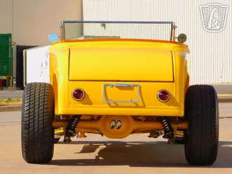 1932 Ford Roadster photo 6