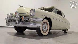 1951 Mercury Eight photo 4