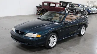 1995 Ford Mustang GT photo 3
