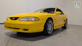 1998 Ford Mustang GT photo 4
