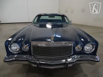 1977 Chrysler Cordoba photo 2