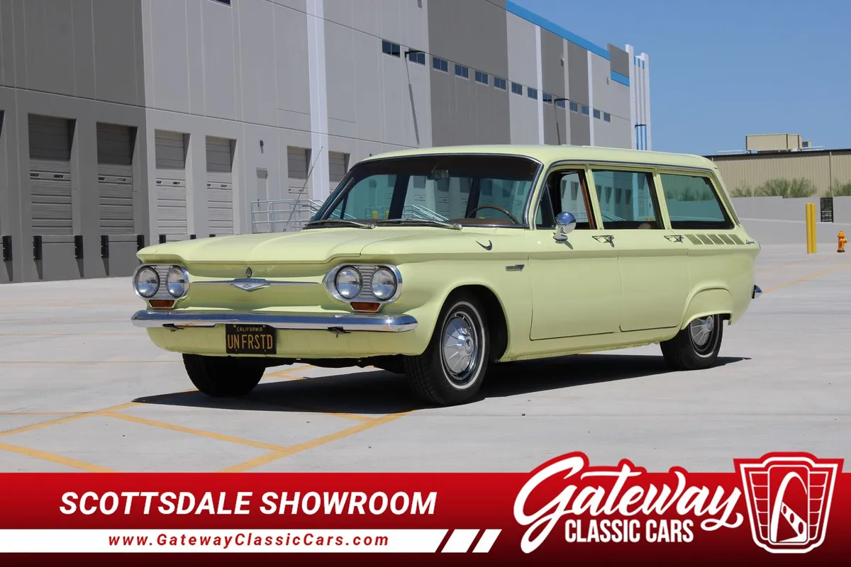 1961 Chevrolet Corvair Lakewood 700