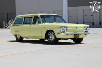 1961 Chevrolet Corvair photo 2