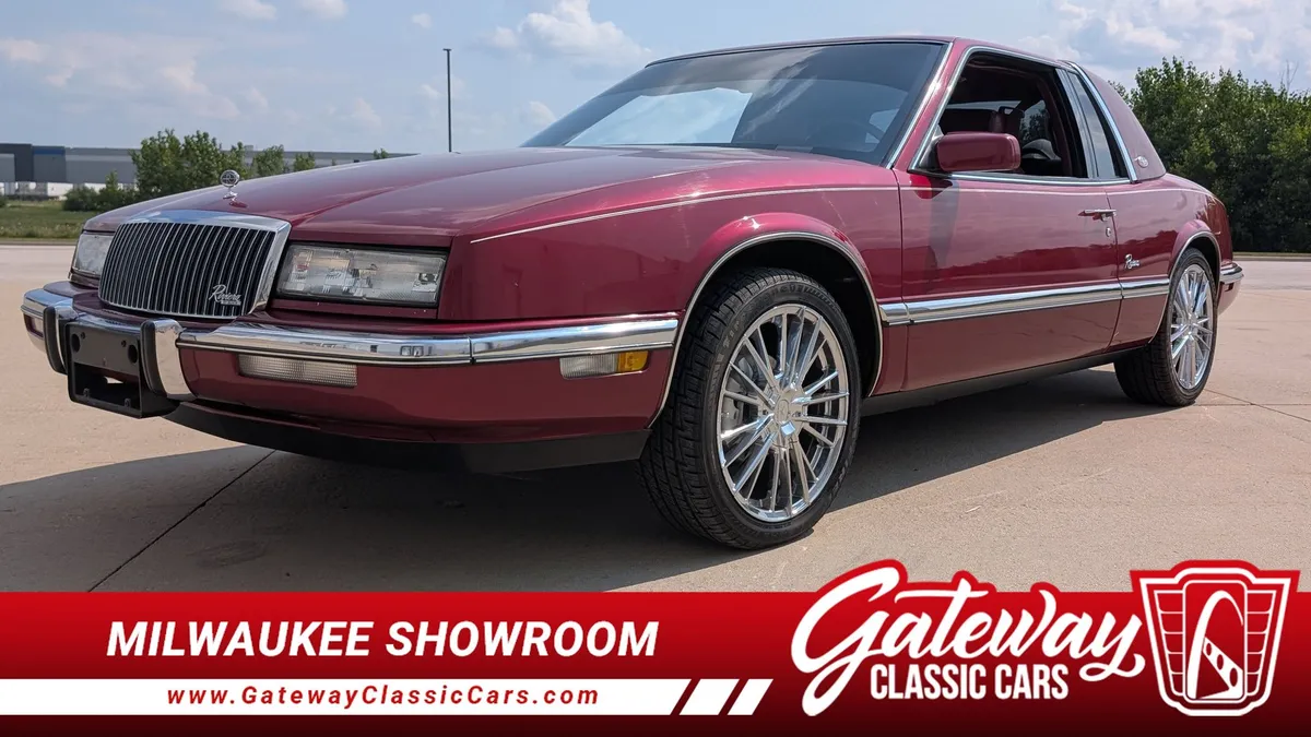 1990 Buick Riviera