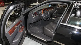 2006 Lincoln Town Car photo 6