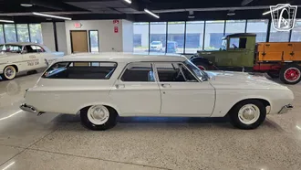 1964 Plymouth Savoy photo 4