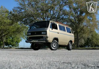 1987 Volkswagen Vanagon photo 3